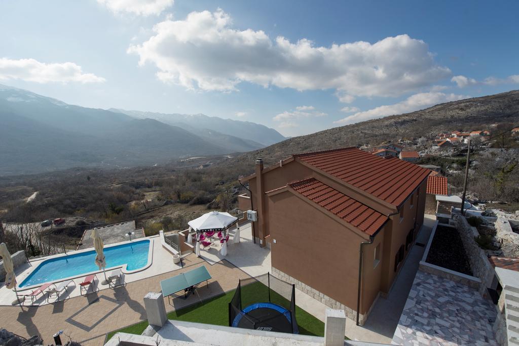 Villa Ivana Zagvozd Exterior photo