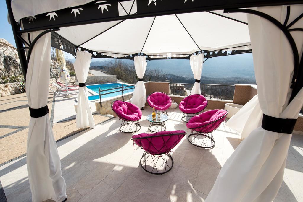 Villa Ivana Zagvozd Exterior photo