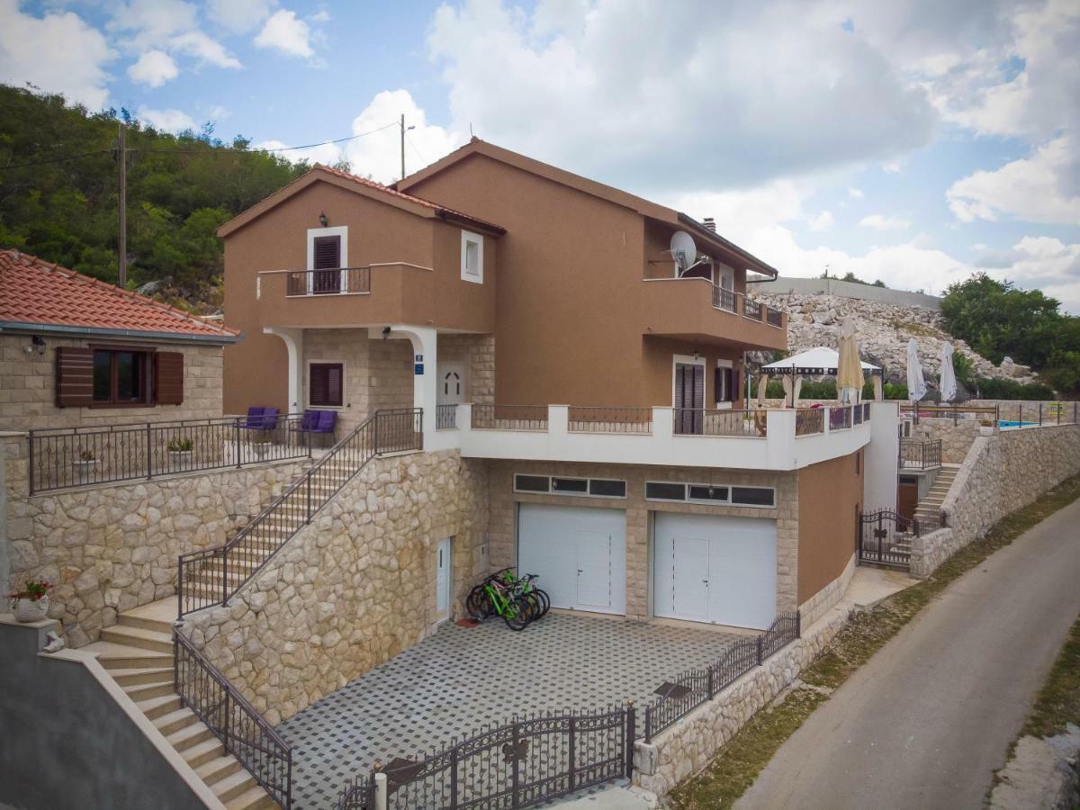 Villa Ivana Zagvozd Exterior photo